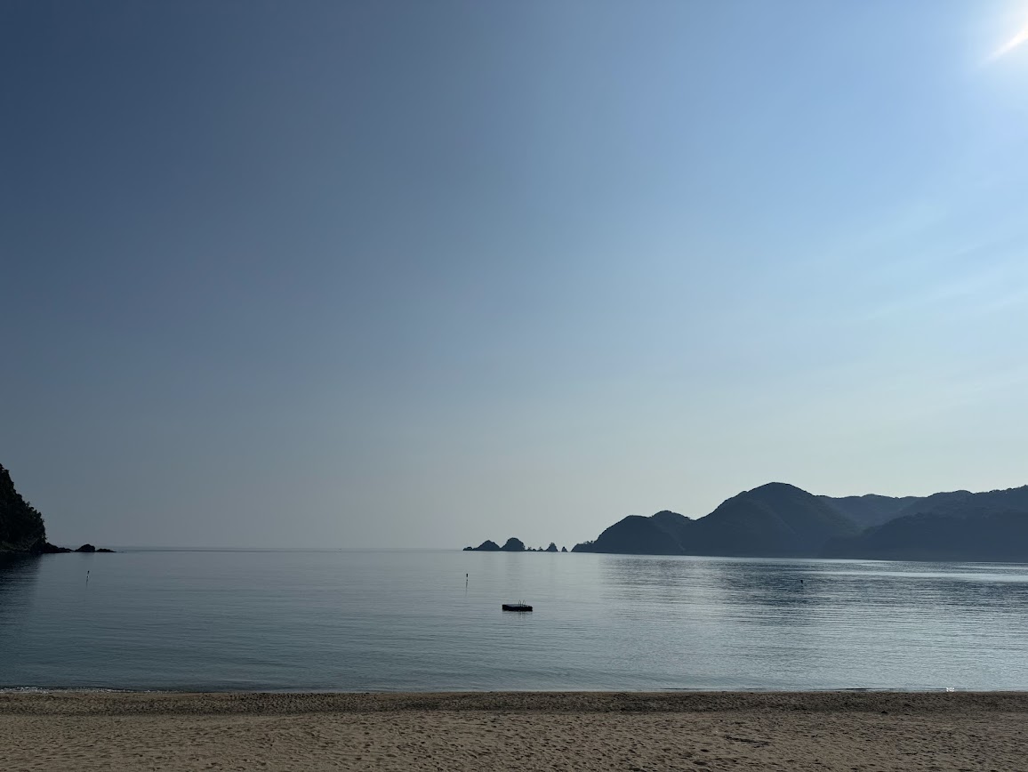 夏らしい穏やかな日本海の海です！！