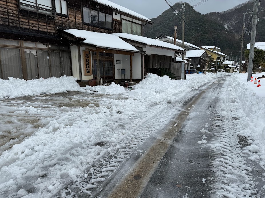 大雪景色（かどや玄関前）