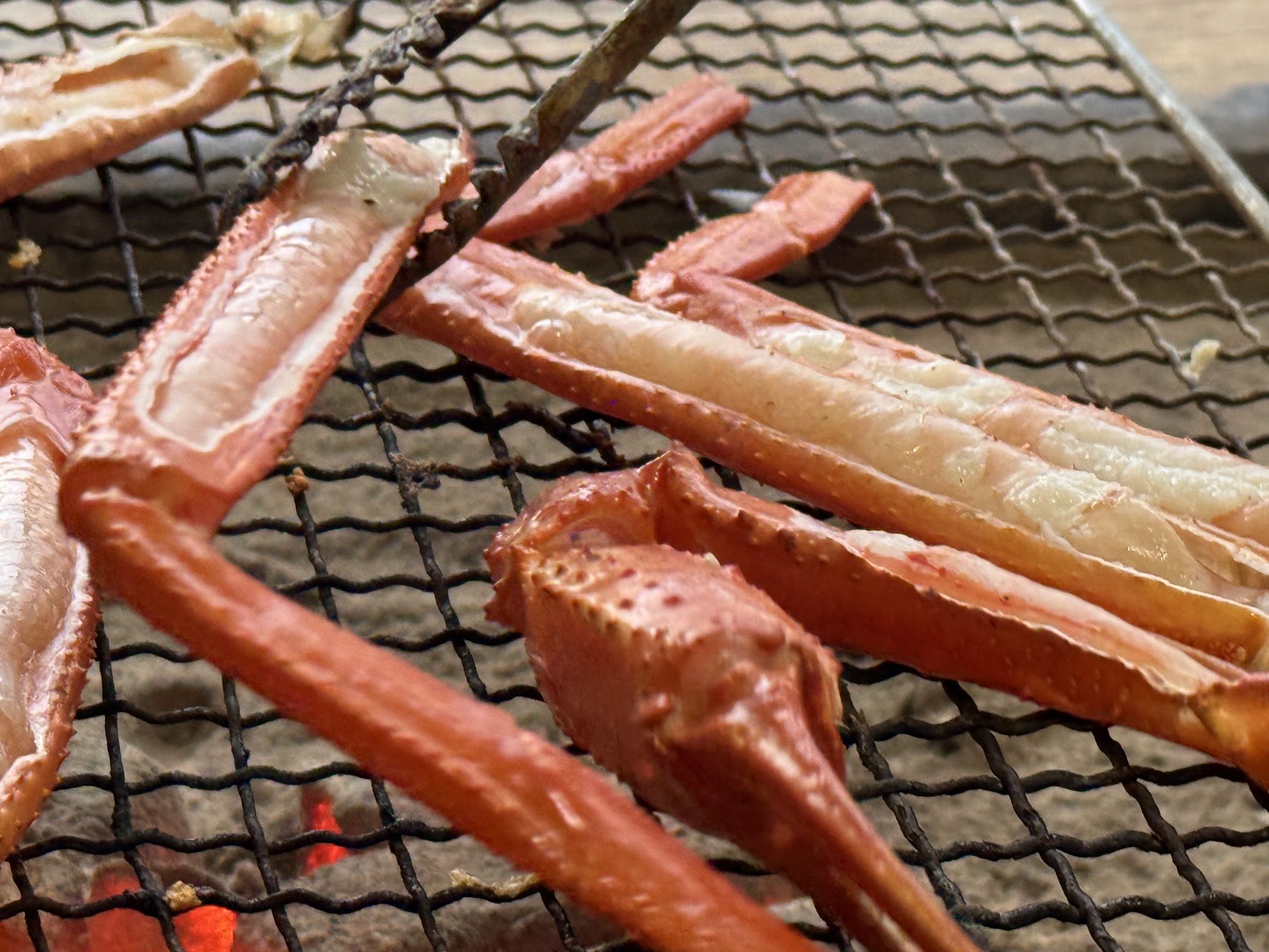 お鍋のカニを炭火焼きがにに回しませんか？